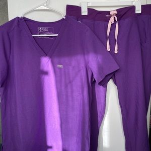 Figs Large Purple Set